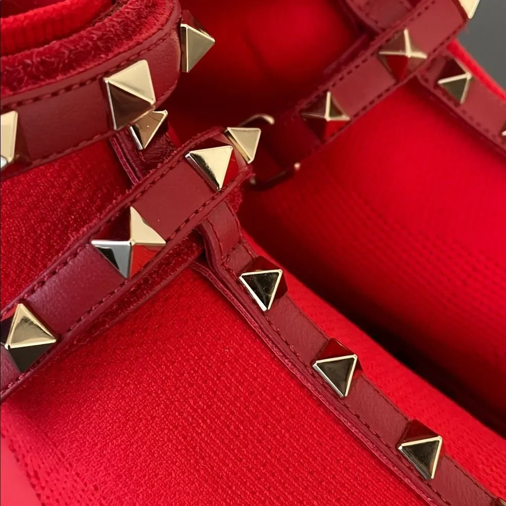 VALENTINO GARAVANI Rockstud Leather Sock Sneakers Sz 37 US 6.5 Luxury Designer